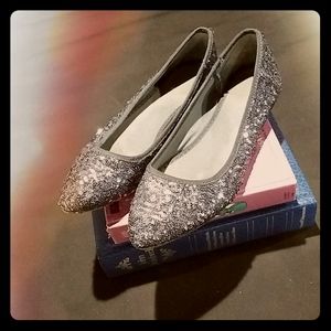 *Shiny* Old Navy Blue Sequined Flats, Size 8